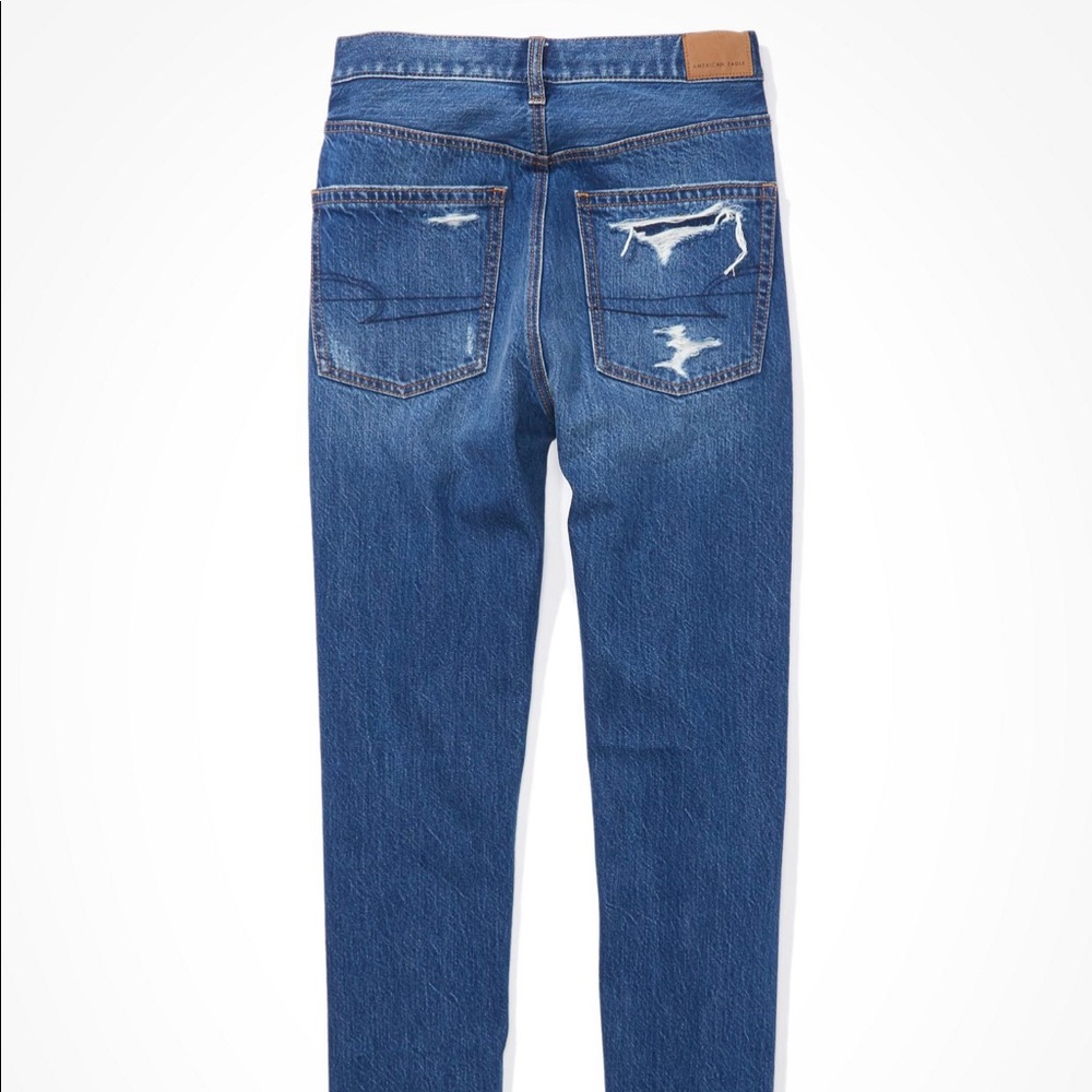 💙HP!! AEO 90s BOYFRIEND JEANS💙 - Picture 5 of 5